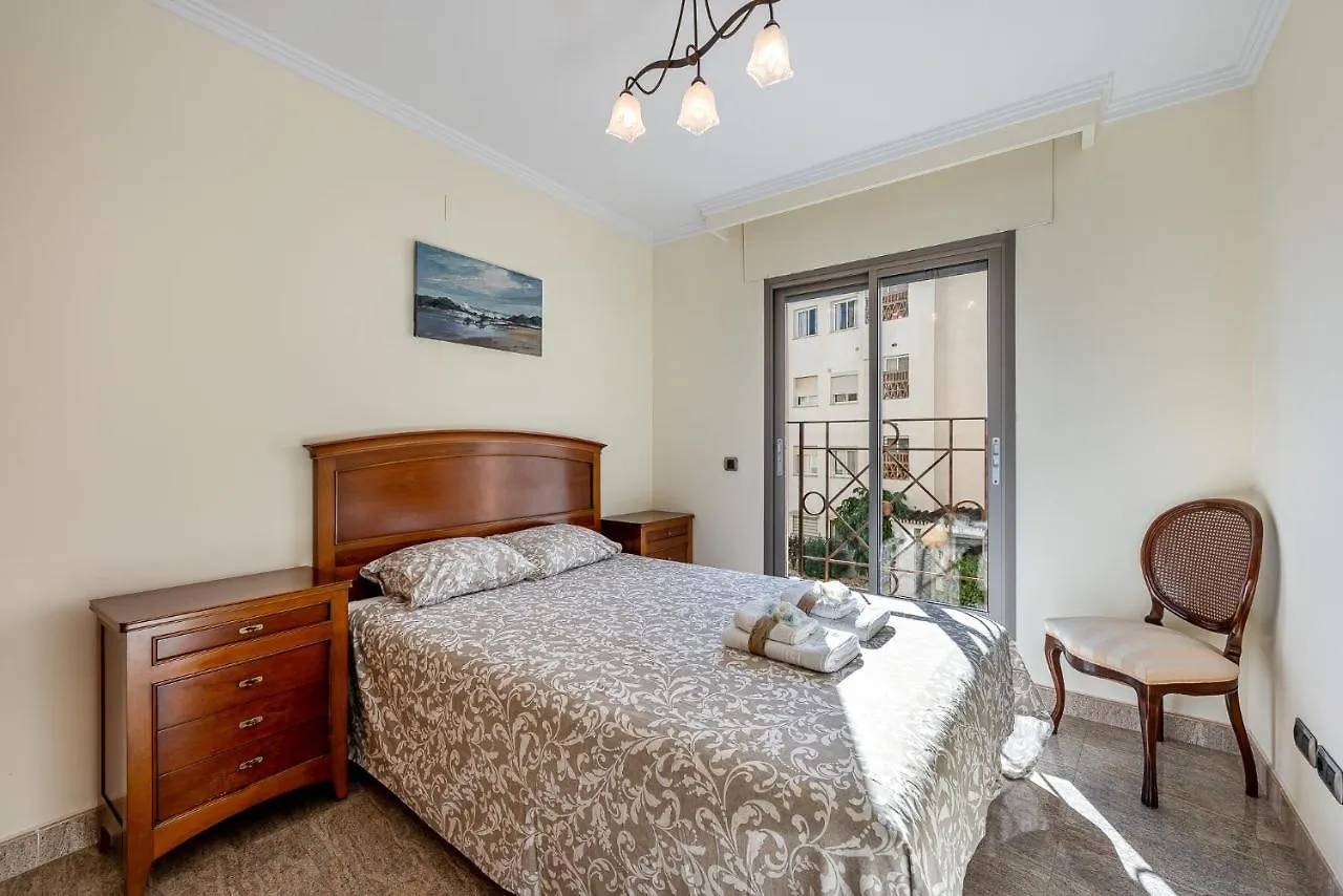 아파트 797 Holiday Rentals - Bellagio- Elegante Piso Para 6 A 1 Min De La Playa, Con Piscina Interior Y Exterior, Spa Con Jacuzzi 베날마데나코스타