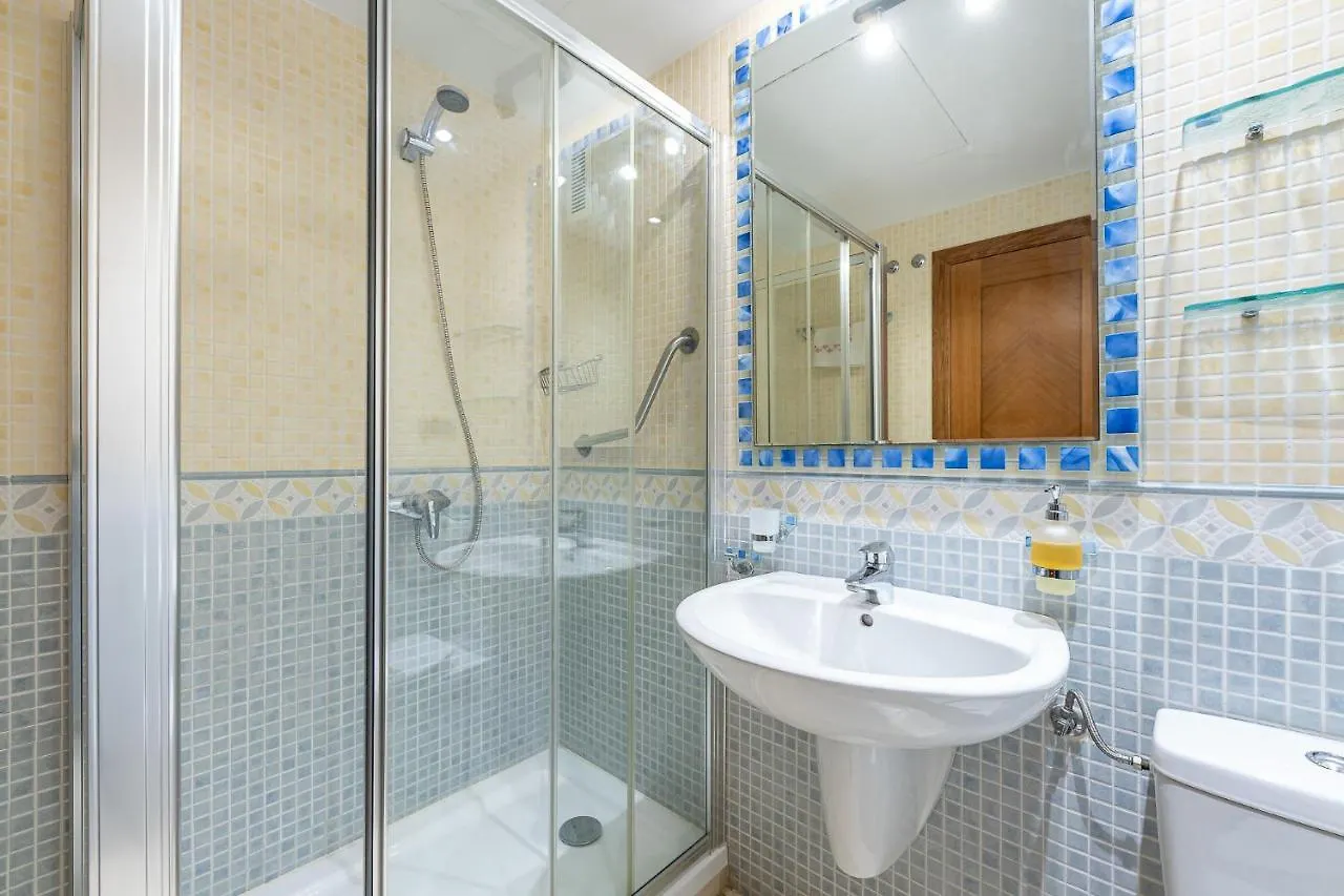 797 Holiday Rentals - Bellagio- Elegante Piso Para 6 A 1 Min De La Playa, Con Piscina Interior Y Exterior, Spa Con Jacuzzi 베날마데나코스타 0*,